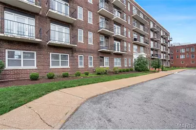 5630 Pershing Avenue #30, Saint Louis, MO 63112 - Photo 1