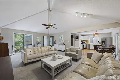 965 Beacon Woods Court, Ballwin, MO 63021 - Photo 2