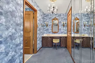 1940 Windmoor Pl, Town and Country, MO 63131 - Photo 32