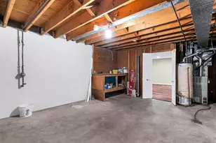 9218 Damson Dr, Saint Louis, MO 63123 - Photo 24