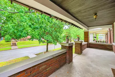 5417 Grace Avenue, Saint Louis, MO 63116 - Photo 2