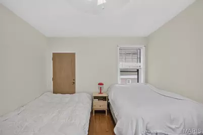 6500 Devonshire Avenue, Saint Louis, MO 63109 - Photo 14