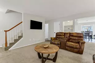 4006 Sherman Park Dr, Saint Charles, MO 63303 - Photo 10