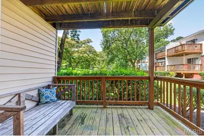 9194 Wrenwood Lane, Brentwood, MO 63144 - Photo 6