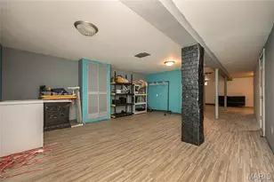 460 Versailles Dr, Florissant, MO 63031 - Photo 14