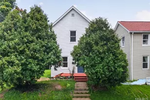 1318 Graham St, Saint Louis, MO 63139 - Photo 2
