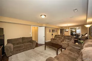 1048 Pierpoint Ln, Saint Charles, MO 63303 - Photo 50