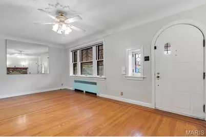 5619 Neosho Street, Saint Louis, MO 63109 - Photo 4