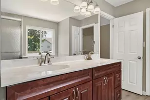 1525 Atlantic Crossing Dr, Fenton, MO 63026 - Photo 24