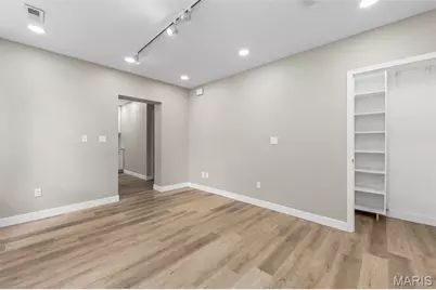 620 S Benton Avenue, Saint Charles, MO 63301 - Photo 24