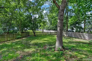 2223 Twin Estates Cir, Chesterfield, MO 63017 - Photo 38