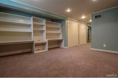 8932 Ione Lane, Affton, MO 63123 - Photo 18