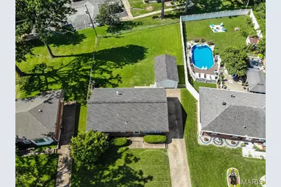 8932 Ione Lane, Affton, MO 63123 - Photo 24