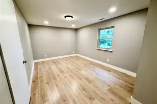 213 Shirewood Dr, Saint Charles, MO 63303 - Photo 24