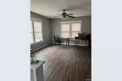 8833 Argyle Avenue, Saint Louis, MO 63114 - Photo 2
