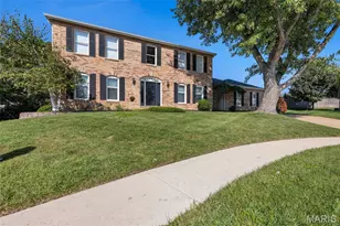 15525 Windsor Ridge Ct, Chesterfield, MO 63017 - Photo 4