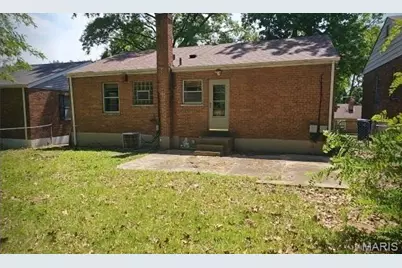 7125 Roland Boulevard, Northwoods, MO 63121 - Photo 10