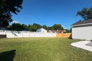 1514 Sycamore Glen Ct, Florissant, MO 63031 - Photo 22
