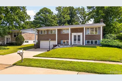 4626 Yorkchester Drive, Saint Louis, MO 63129 - Photo 4