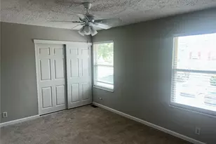47 Park Charles Blvd, Saint Peters, MO 63376 - Photo 16