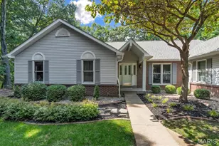 56 High Trails Dr, Eureka, MO 63025 - Photo 2