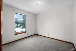 2912 Hameln Dr, Saint Charles, MO 63301 - Photo 18