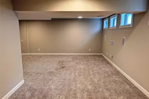 905 Lands End Cir, Saint Charles, MO 63304 - Photo 28