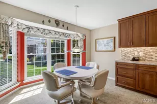811 Brae Ct, Chesterfield, MO 63017 - Photo 6
