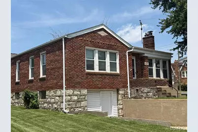 9101 Flores Drive, Saint Louis, MO 63123 - Photo 6