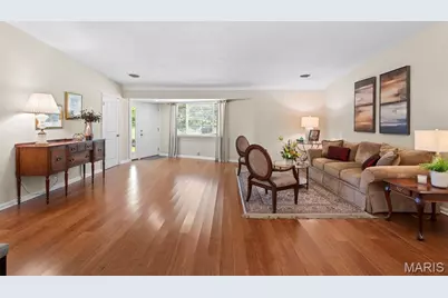 930 Blackberry Place, Saint Louis, MO 63130 - Photo 8