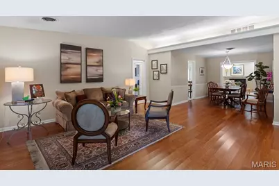 930 Blackberry Place, Saint Louis, MO 63130 - Photo 12