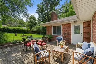 930 Blackberry Pl, Saint Louis, MO 63130 - Photo 2