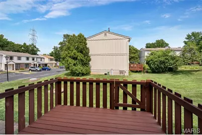 2414 Hiddencrest Lane #115, Ballwin, MO 63021 - Photo 20
