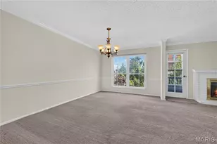 10367 Oxford Hill Dr, Saint Louis, MO 63146 - Photo 6