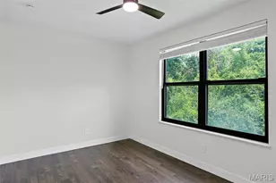 6824 Cottage Grove Ln, Saint Louis, MO 63129 - Photo 24