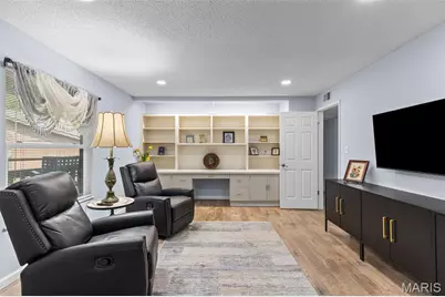 2037 Trailcrest Lane #8, Kirkwood, MO 63122 - Photo 6