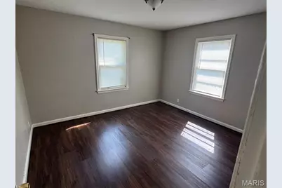 149 Becker Drive, Hazelwood, MO 63135 - Photo 4