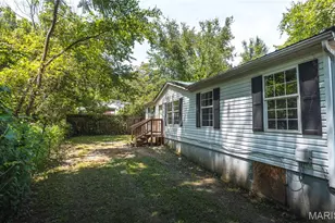 164 Hickory St, Bourbon, MO 65441 - Photo 2