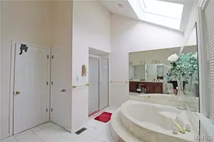 100 Worthington Oaks Dr, Creve Coeur, MO 63141 - Photo 44