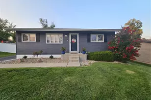 539 Golden Valley Dr, Unincorporated, MO 63129 - Photo 1