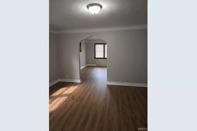 5428 Rhodes Avenue, Saint Louis, MO 63109 - Photo 6