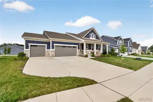 220 Knob Creek Ct, Lake Saint Louis, MO 63367 - Photo 2