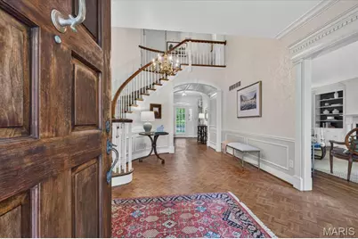 1233 Royal Glen Drive, Town and Country, MO 63131 - Photo 6