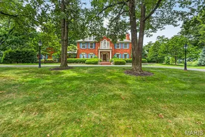 1233 Royal Glen Drive, Town and Country, MO 63131 - Photo 2
