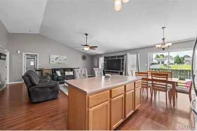 202 Schmittgens Drive, Wentzville, MO 63385 - Photo 12