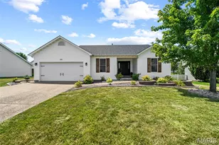 202 Schmittgens Dr, Wentzville, MO 63385 - Photo 1