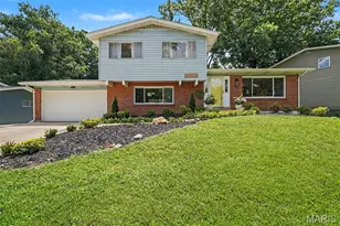 1210 Miremont Dr, Manchester, MO 63011 - Photo 1