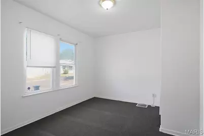 2344 Burns Avenue, Saint Louis, MO 63114 - Photo 6