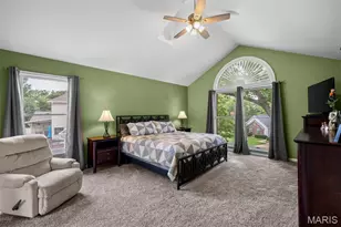 7807 Grantwood Oaks Ct, Saint Louis, MO 63123 - Photo 18