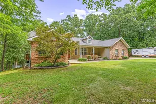 3325 Green Dr, Festus, MO 63028 - Photo 2